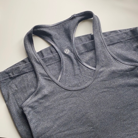 ⭐️SOLD⭐️Dark Grey Lululemon Tank top - Picture 2 of 3